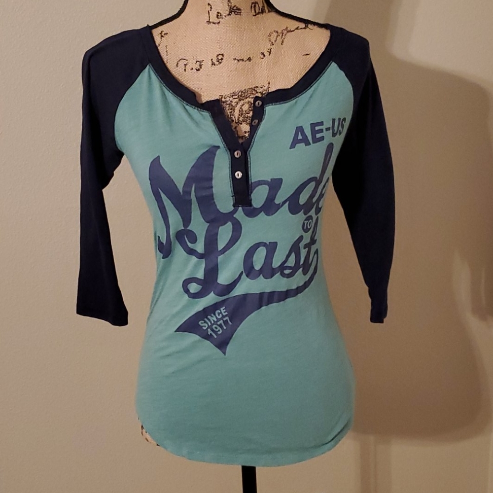 Baseball tee